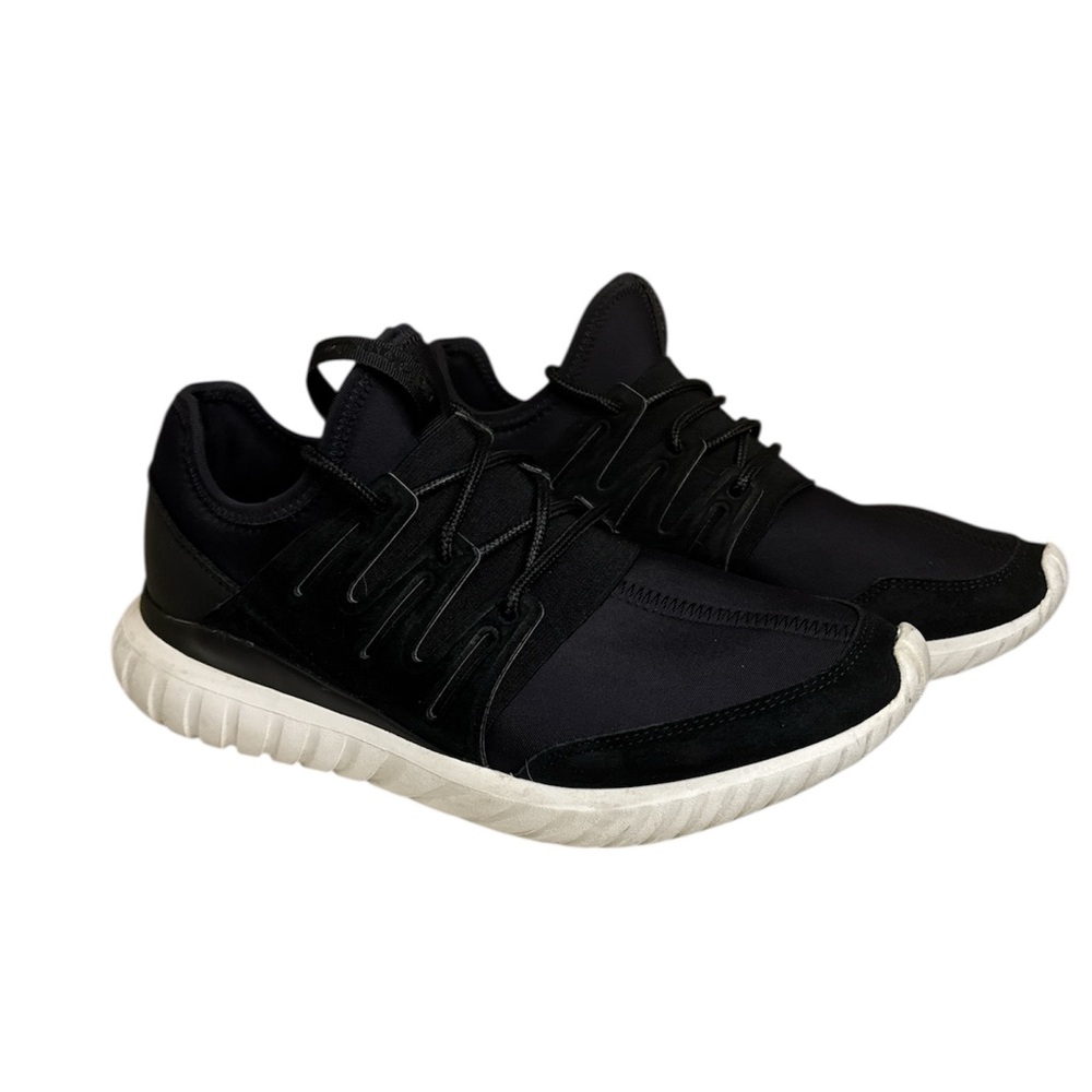 Men’s Adidas Black Sneakers with White Soles 
Size - 9